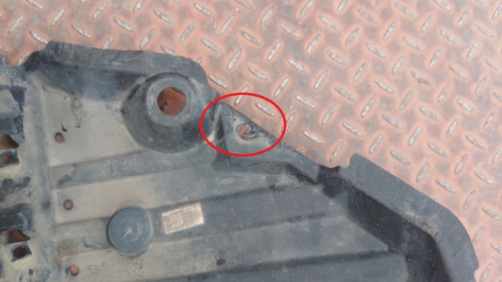 PASAJ ROATA STÂNGA FATA TOYOTA COROLLA E21 19- SEDAN Product image