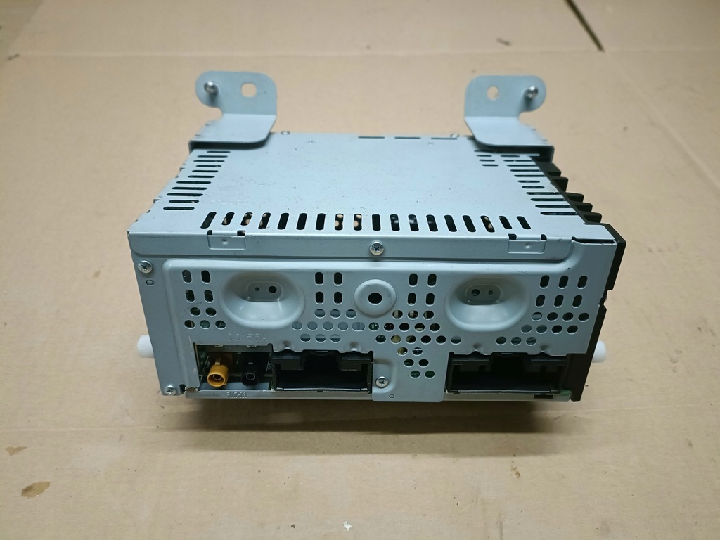 RADIO LIFT FORD EDGE MK2 KT4T-18D818-KD Product image