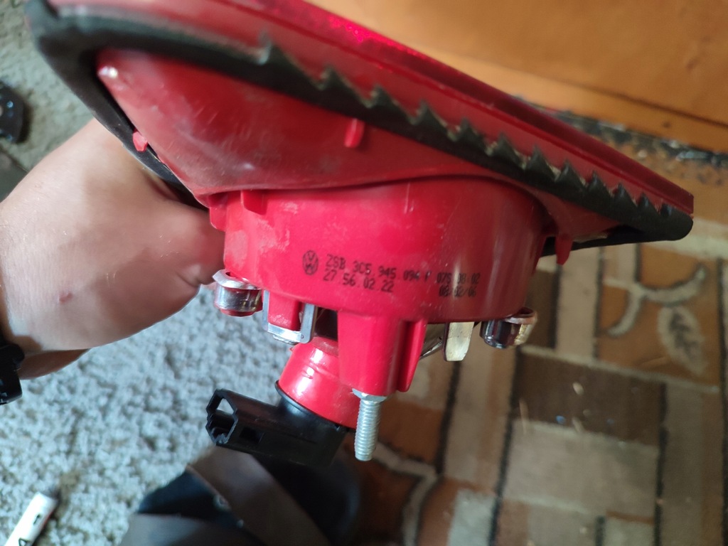 Lampă spate dreapta în trapa Volkswagen Passat B6 Product image