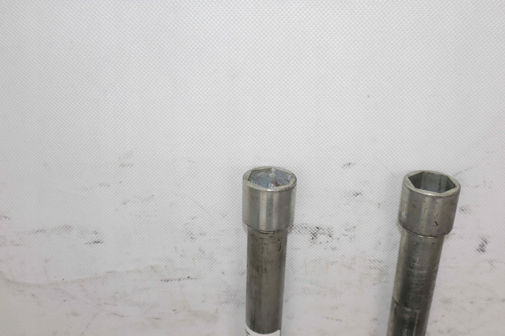 HONDA CBR 900 RR 929 SC44 954 SC50 Axa Brat oscilant Axa spate Roti spate Product image