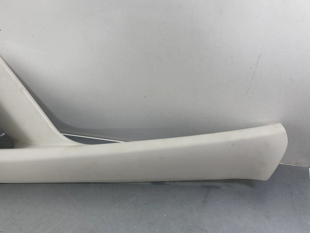 Ford Grand C-MAX 2016 Ornamentul stâlpului față stânga Product image