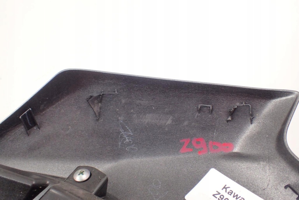 Umplere capac radiator lateral Kawasaki Z900 17- Product image