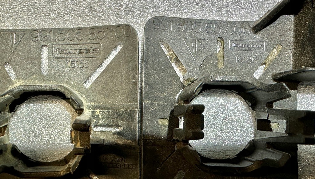 Porsche 991 Senzor PDC față + mâner de fixare a coșului cu bara de protecție față Product image