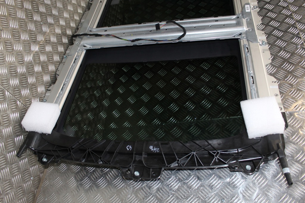 MINI F55 F56 SUNROOF PANORAMA CADRU DE STICLĂ B.ŁADN Product image