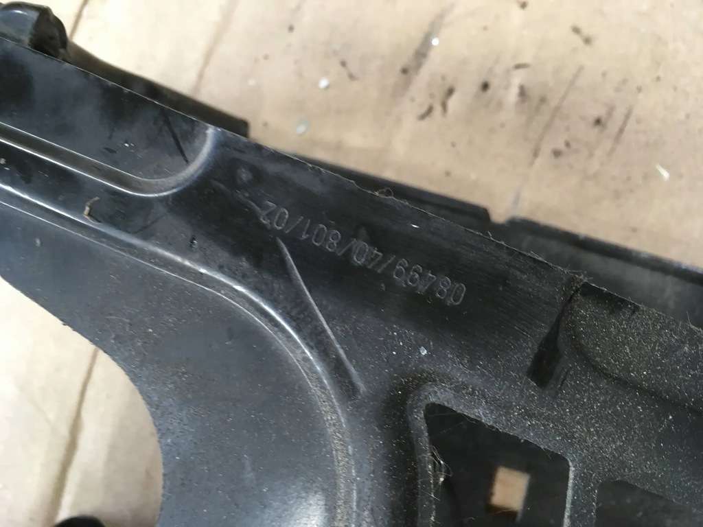 SUPORT LAMPĂ MÂNER DREAPTA BMW 5 F10 F11 084994 Product image