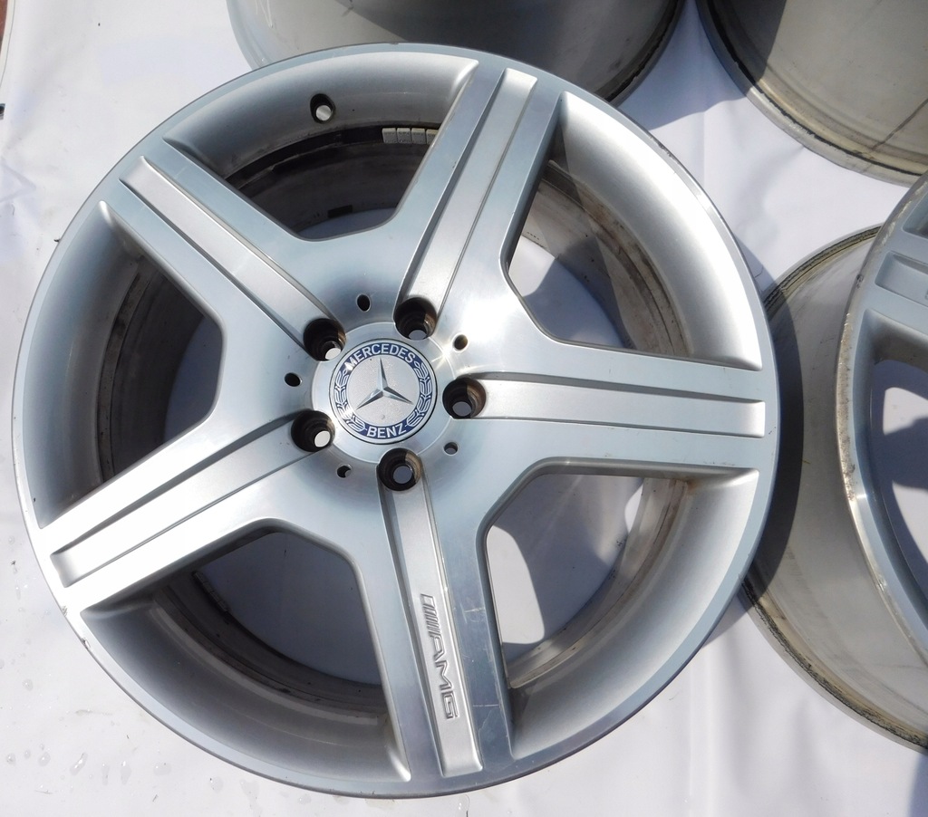 Jante Mercedes W221 AMG A2214012602 A2214012702 Product image