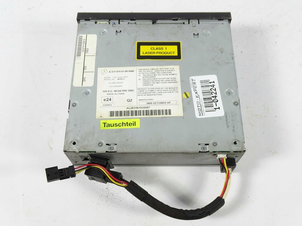 Mercedes W164 W169 W211 W219 W251 SCHIMBĂTOR CD A2118706189 Product image