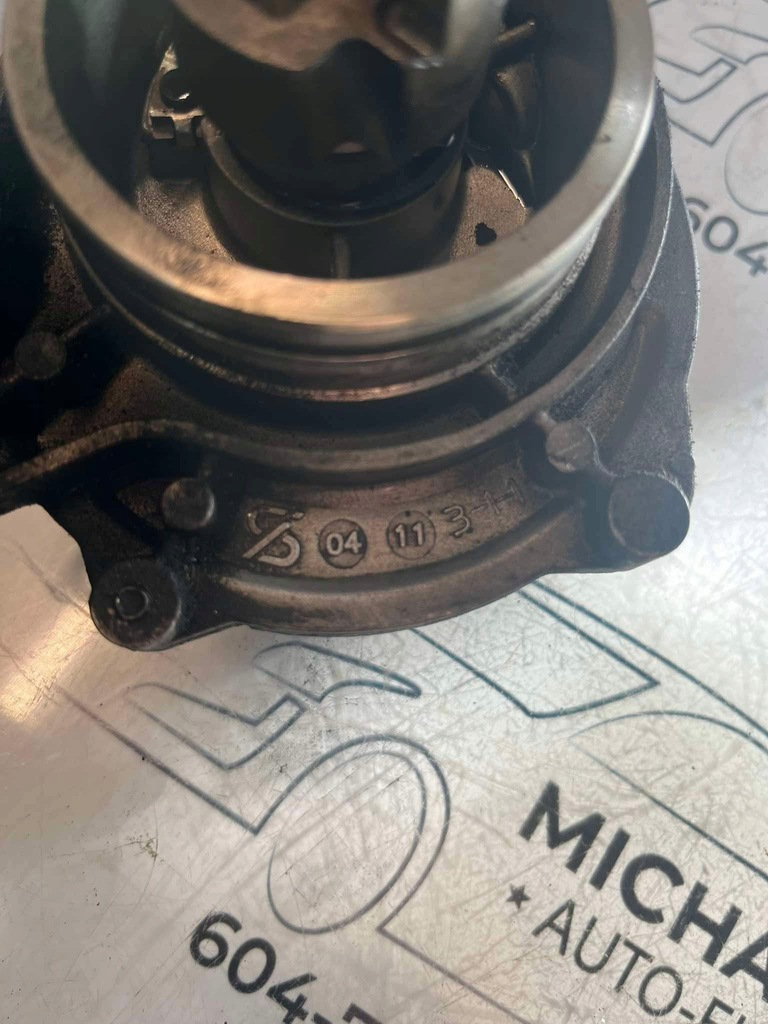 BMW E53 E60 E83 2.5 3.0 D M57N POMPA VACUUM WAKUM 7795142 Product image