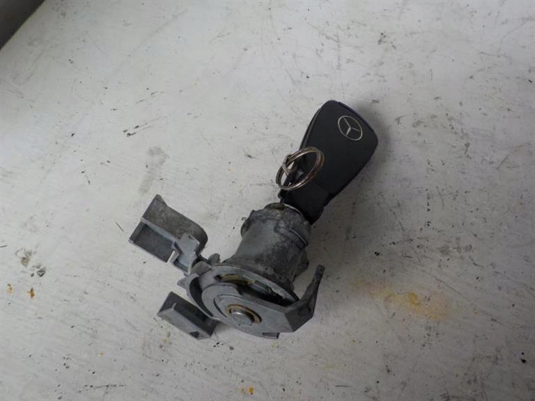 HAYON BOLT LOCK MERCEDES R170 32513621 Product image