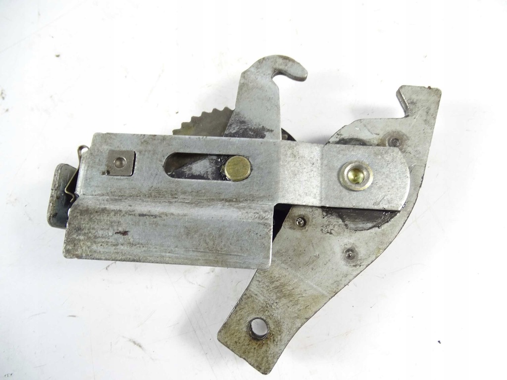 Mercedes W202 W208 W210 Lock Brake A0004200779 Product image