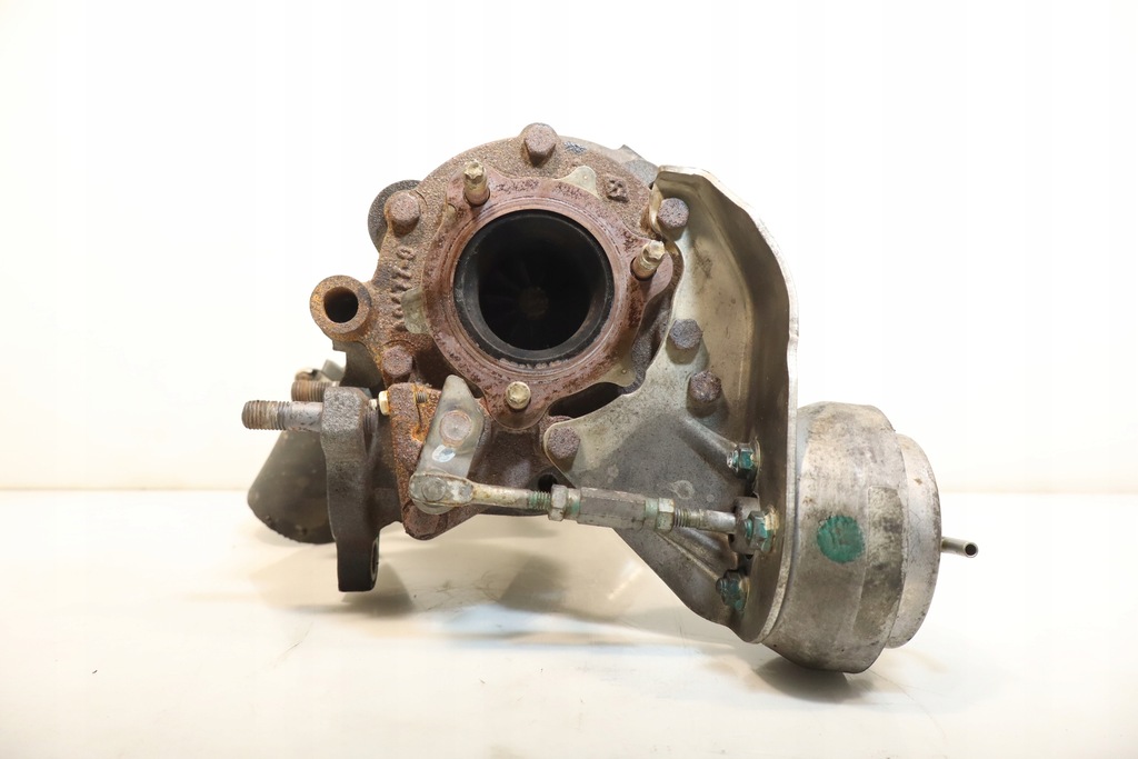 TOYOTA AVENSIS II T25 2.0D4D TURBOCOMPRESSOR Product image