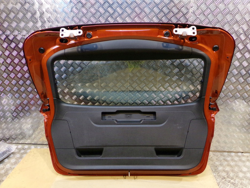 HAYON BMW 2 F45 ÎN CULORI Product image