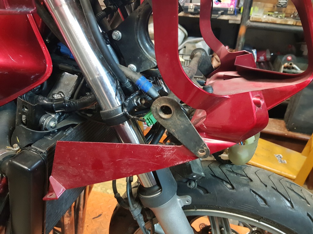 Cadrul lămpii kilometrajului Honda CBF 500 600 PC38 PC43 04-13 2004 Product image