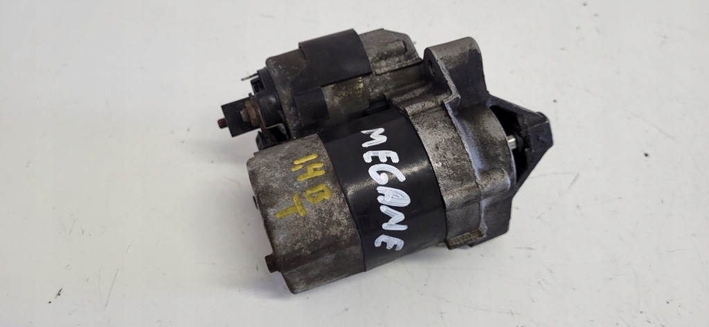 104674 RENAULT Starter Product image