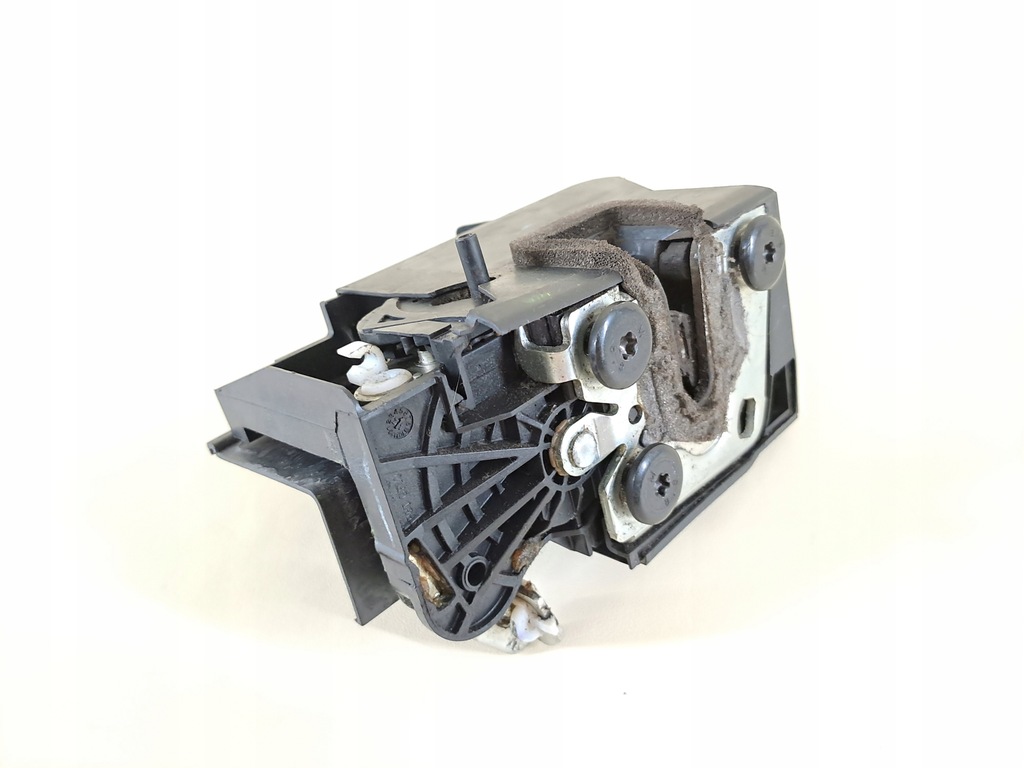 BLOCARE SPATE DREAPTA SPATE DACIA LOGAN 3 21 martie Product image