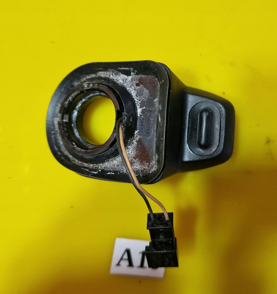 COMUTATOR BUTON DESCHIDERE GEAMUL portbagajului BMW 5 G31 3 F31 Product image