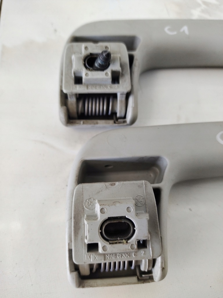 Audi OE 8E0857607C Mâner, suport garnitură Product image