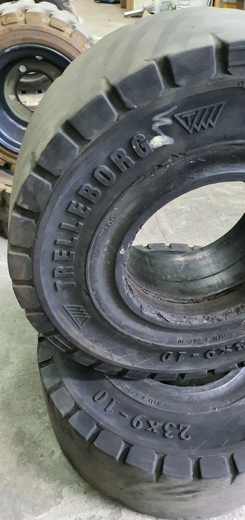 Anvelopă solidă 23x9-10 225/75-10 Trelleborg pentru cărucior Product image