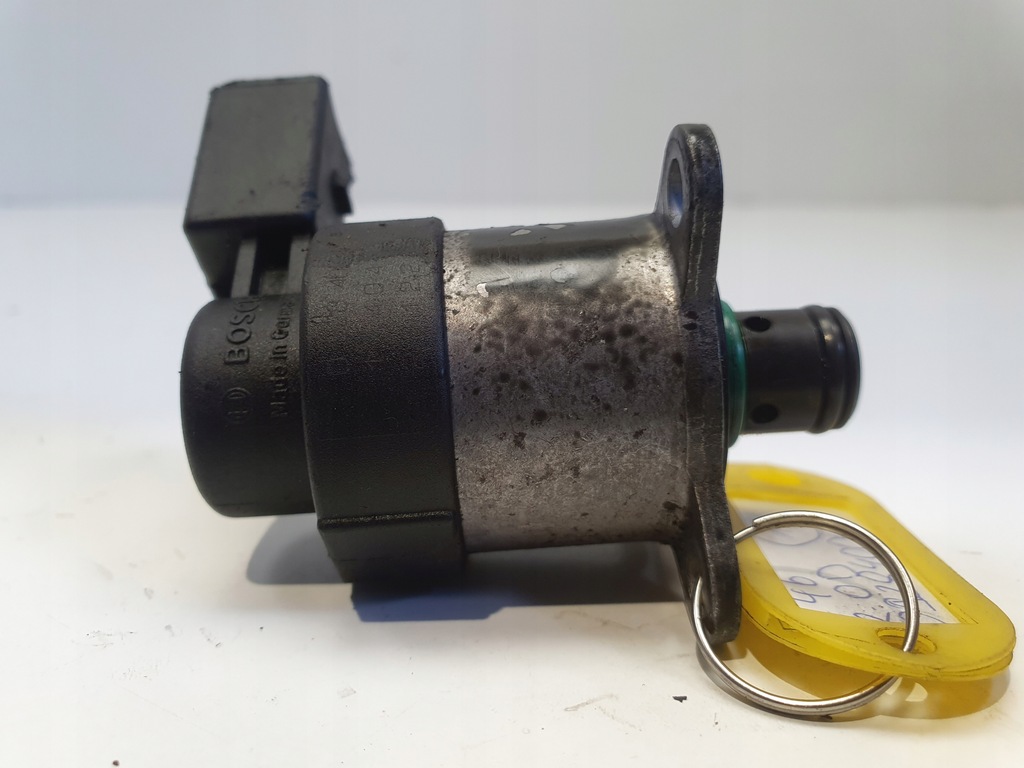 BMW E46 2.0 D SENSOR COMBUSTIBIL supapa 0928400494 Product image