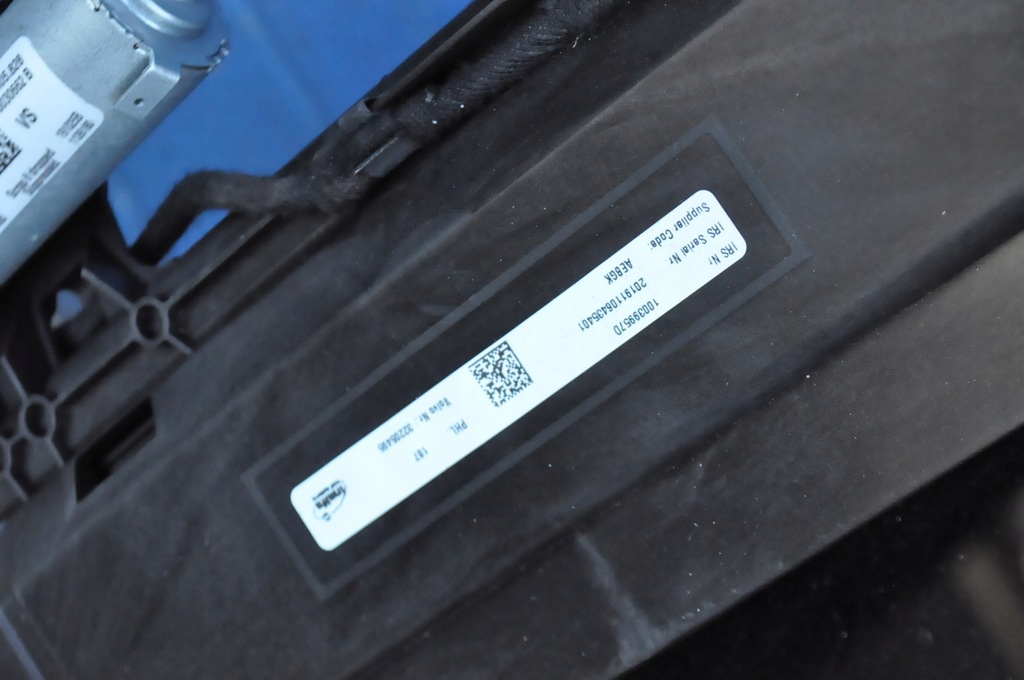VOLVO S60 III V60 II XC60 XC90 II S90 V90 FEREASTRĂ PANORAMĂ TRAPAȘ Product image