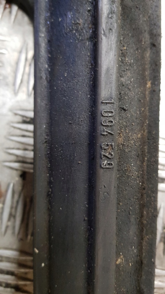 BMW E39 TRANSMISIE CURTEA DE FER 1096026 Product image