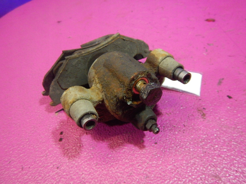 Chrysler Voyager IV 01-04 Clemă de frână dreaptă spate Product image