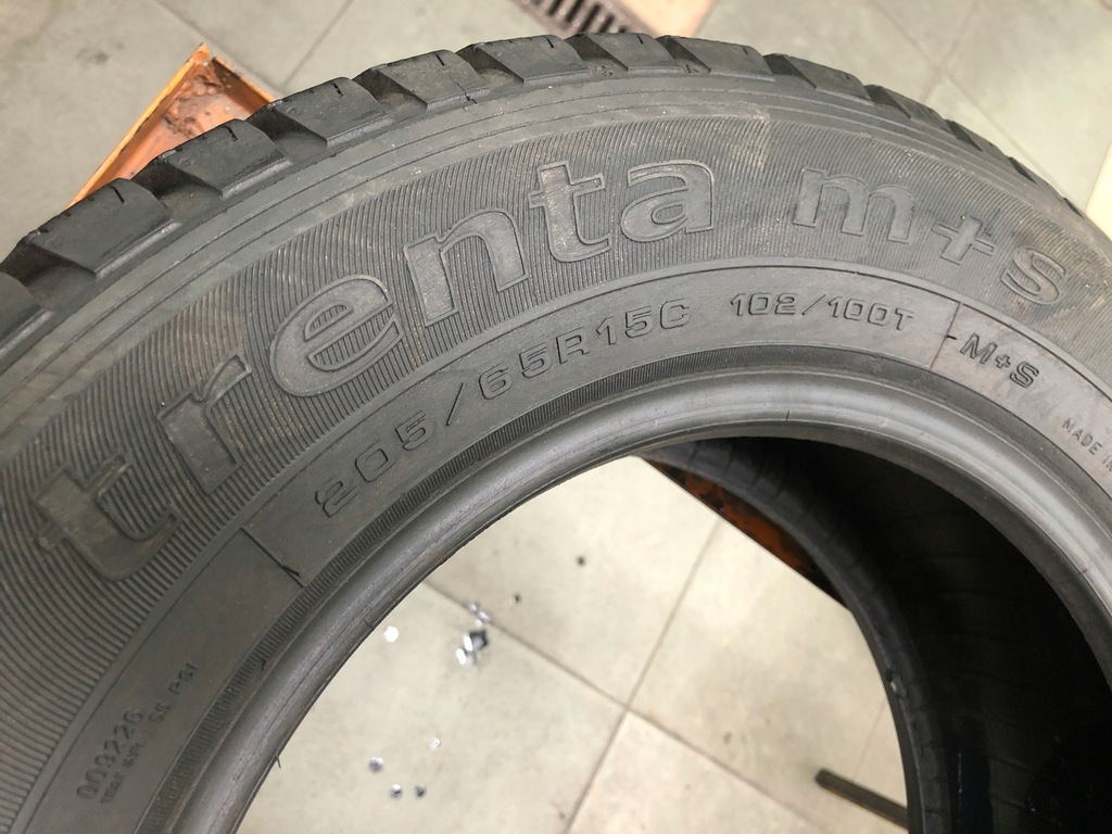 Sava Trenta Winter 1x 205/65R15C Product image