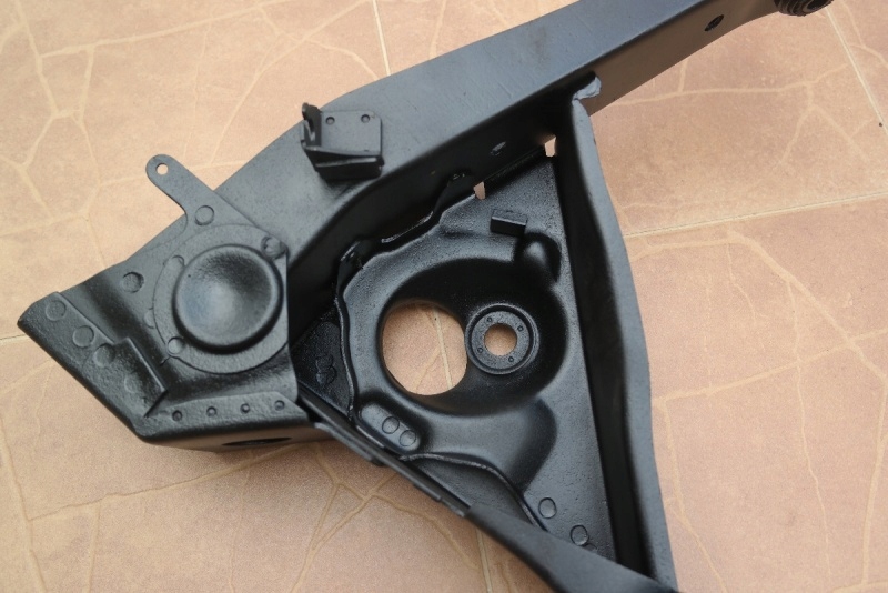 BRAT COMANDĂ DREAPTA SPATE FIAT 126P PRODUCȚIE VECHE în timpul Republicii Populare Polone Product image