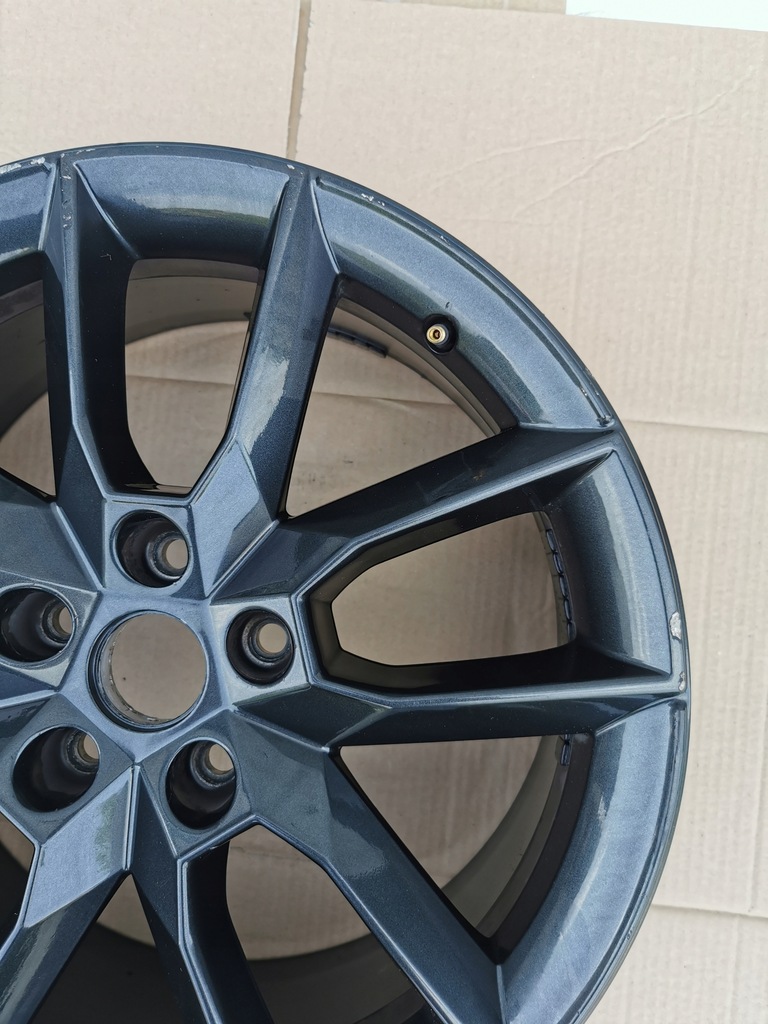 JANTE SKODA OCTAVIA III 5E0 RS 18'' 7.5JX18 ET-51 5X112 5E0601025 Product image