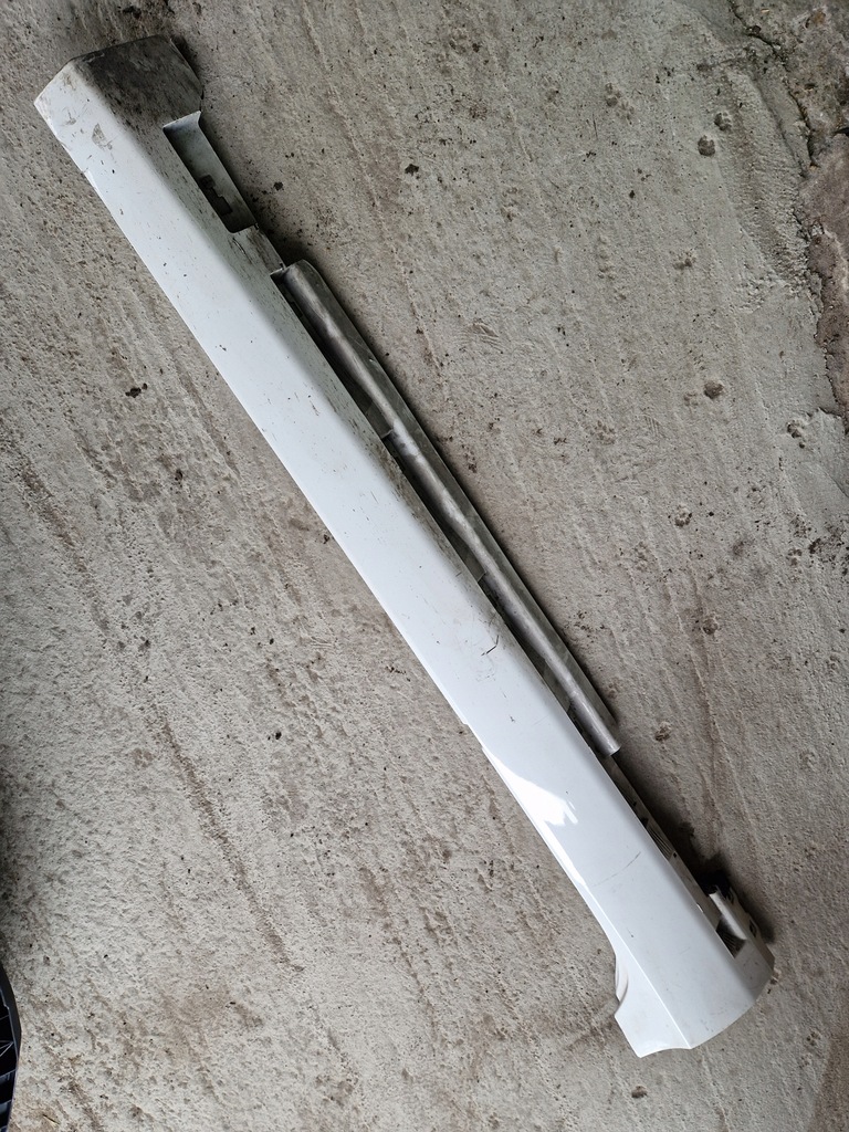 PANOU CADRU VOLVO V40 II STÂNGA DREAPTA 31265846 31265847 Product image