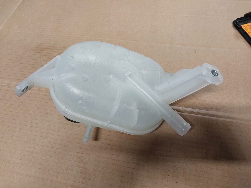 BAPAC REZERVOR EXPANSIUNE HYUNDAI KONA I 25430-J9100 Product image