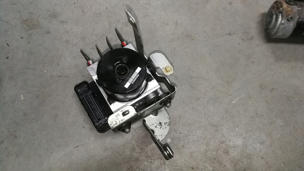 Pompa ABS ESP 4670a873 Mitsubishi ASX 10-16 Product image