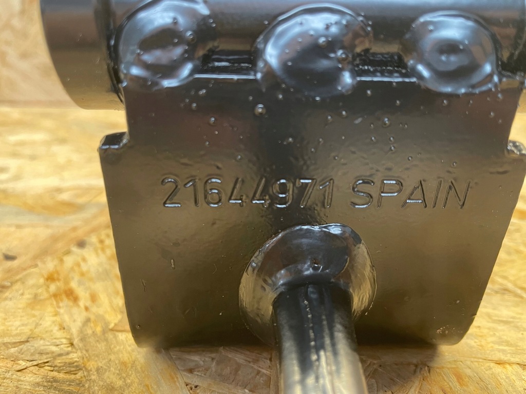 SUPORT DE BASCULARE CABINA VOLVO FH4 FH5 21644971 B-B Product image