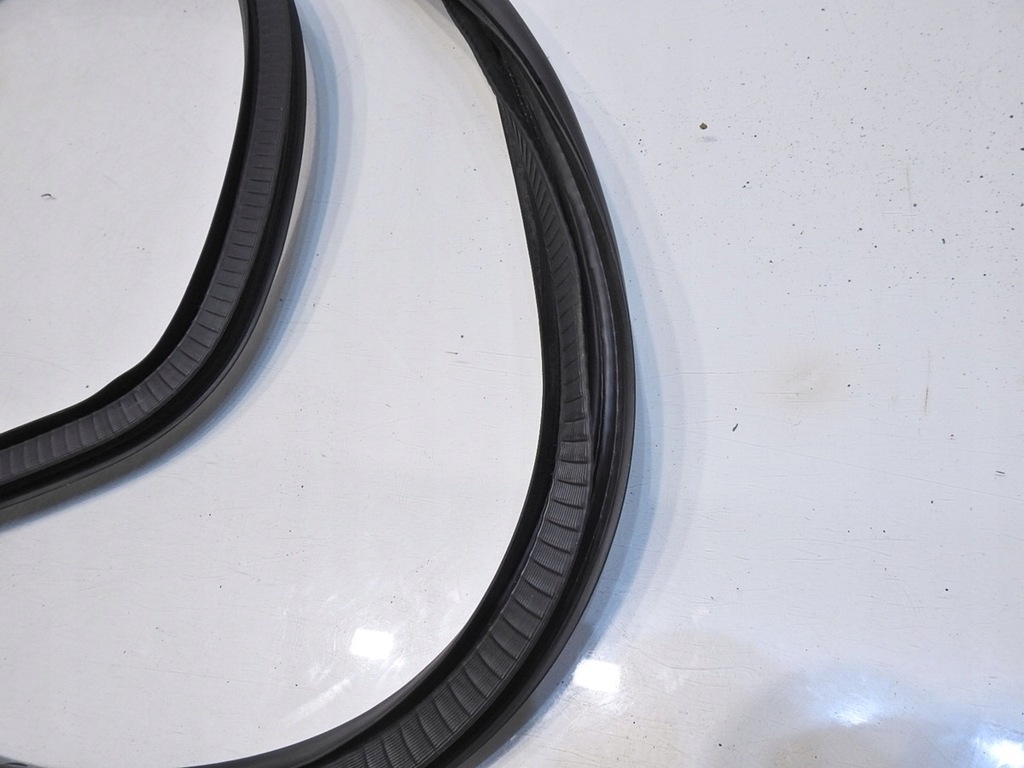 GARNITURA USI, DREAPTA SPATE OPEL INSIGNIA A COMBI Product image
