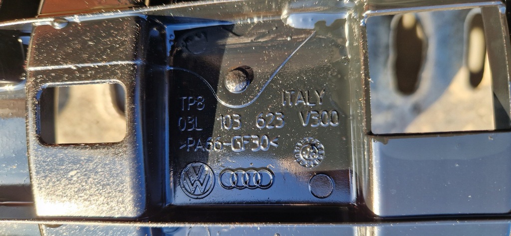 Capac val de ulei în carter 1.6 tdi CAY 03L103623 Product image