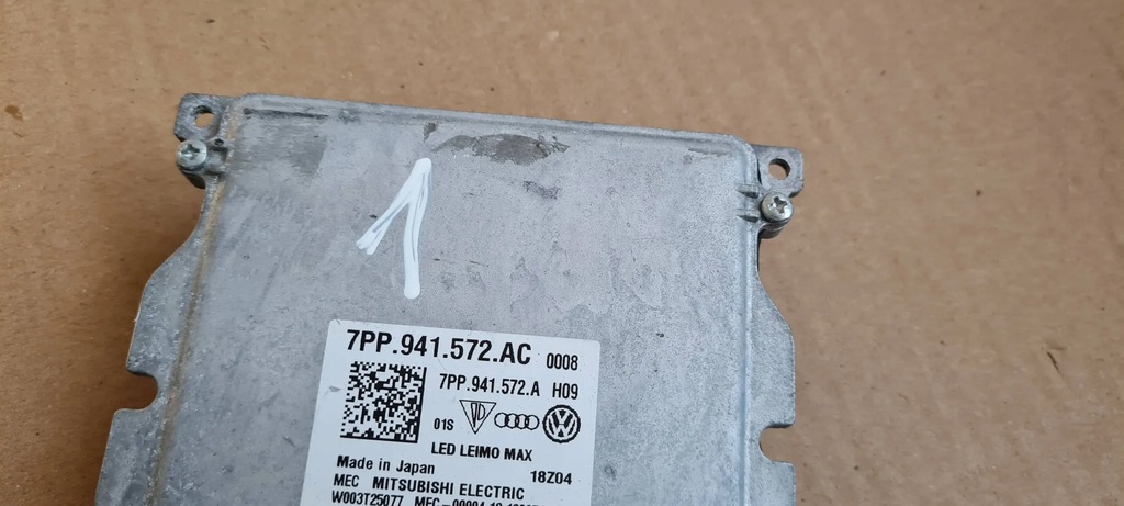 Q5 80A LED Converter Lampa față 7PP941572AC VW Audi Product image