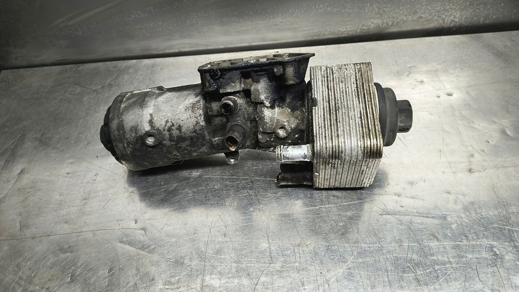 VW Audi Skoda 2.0 TDI Carcasă de filtru de ulei 045115389J Product image