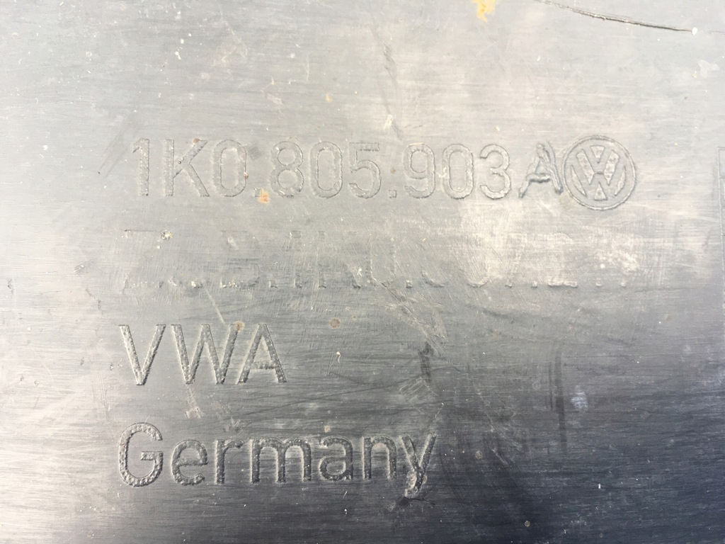 SPOILER BARĂ FATA VW GOLF V 1K0 Product image