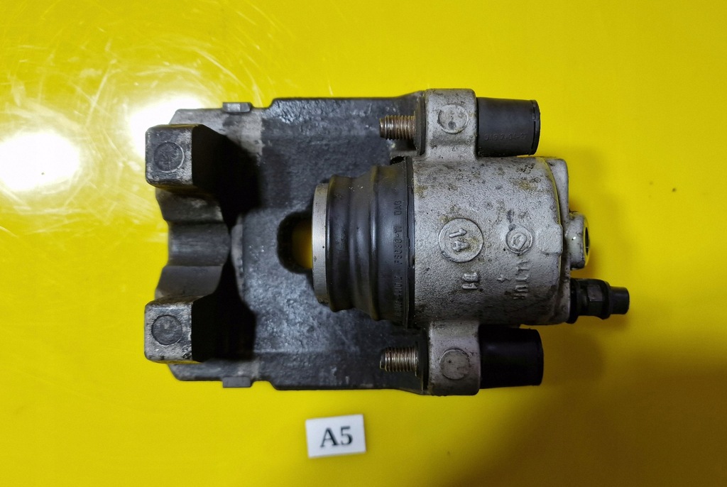 ETRIER DE FRANA SPATE STANGA BMW X5 E70 3.0D X6 E71 30D 44/20 Product image