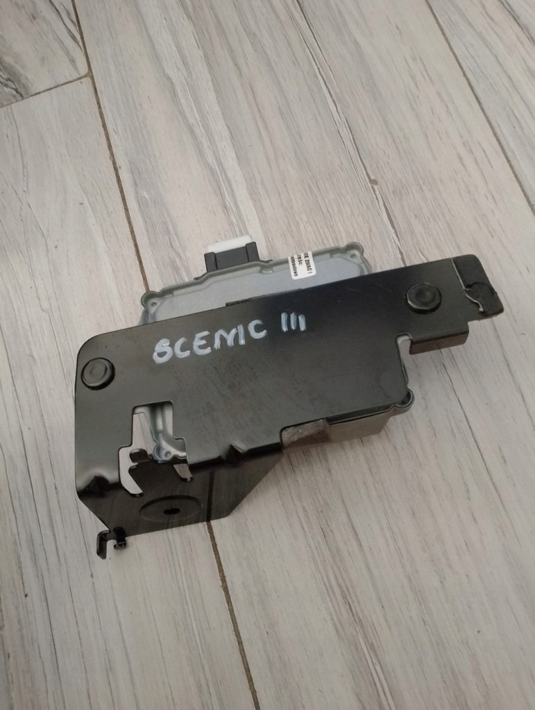 MODUL REGOLATOR DE TENSIUNE RENAULT SCENIC III 293A03329R Product image