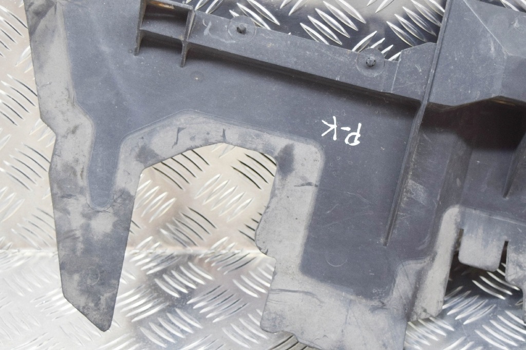 AUDI Q7 4L Conducta aer radiator fata stanga 4L0121283A 3.0 Diesel 171 Product image