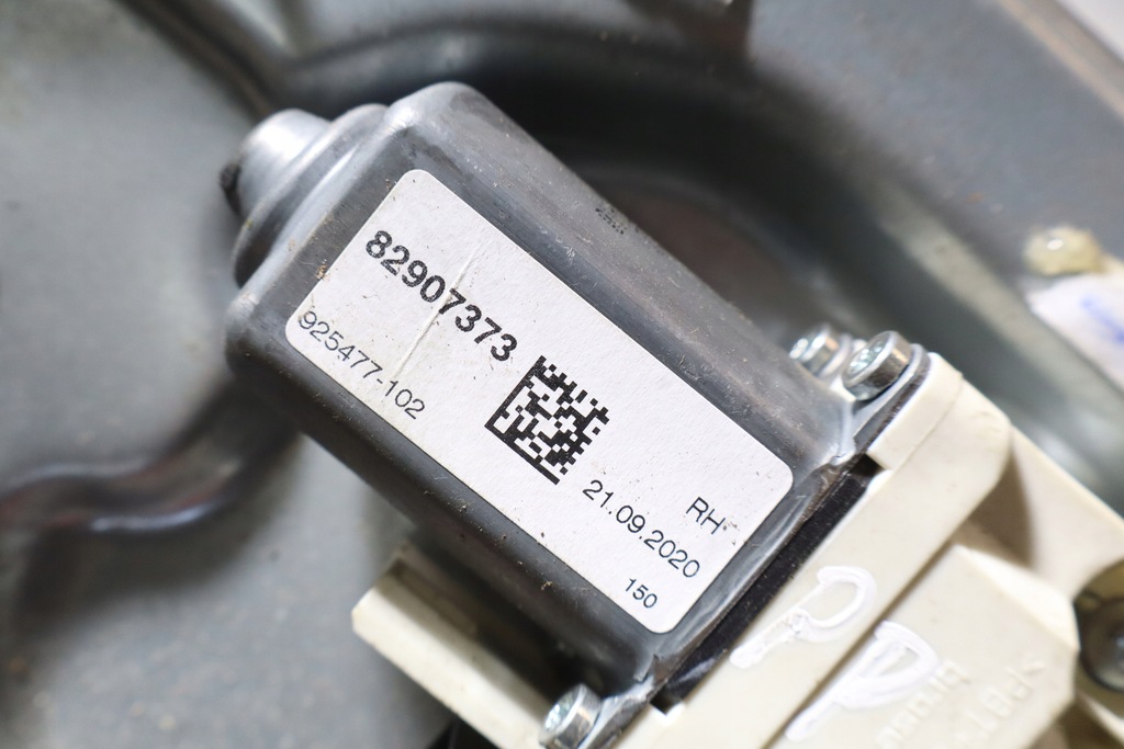MECANISM GEAM FATA DREAPTA RENAULT T 460 E6 Product image