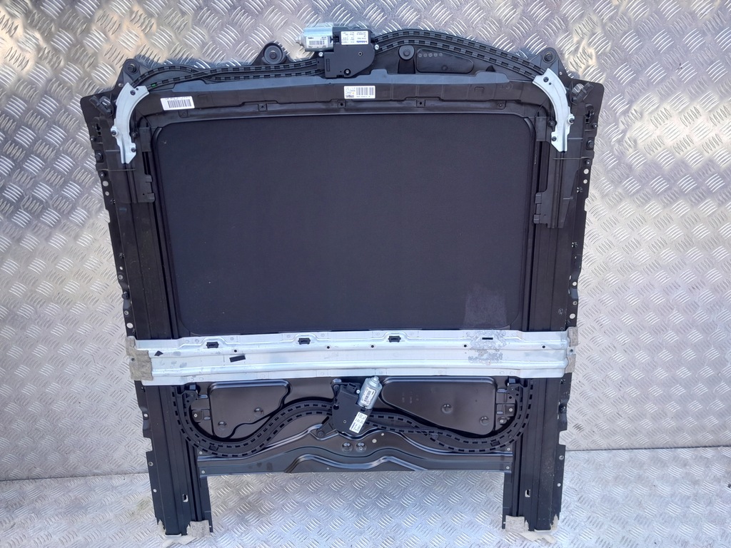 GHIDURI COMPLETE DE STICLA TRAP ACOP BMW F10 5 11-17 SEDAN 8060816 Product image