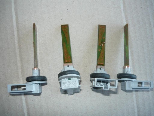 SENSOR DE TEMPERATURA VW SKODA SEAT AUDI 4B0820539 ORIGINAL*