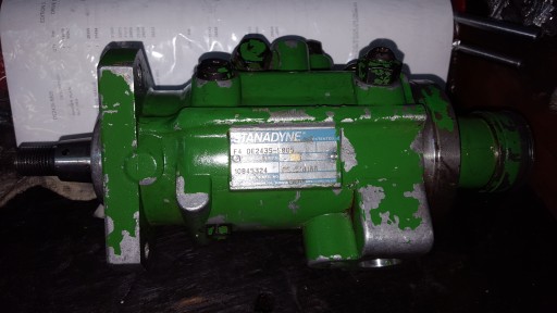 Pompa de injectie John Deere DE2435-5805 RE518166