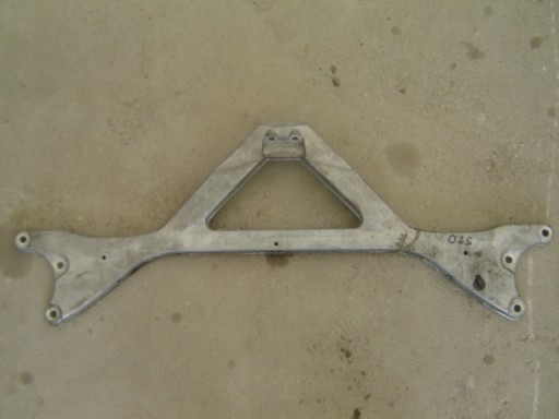 AUDI A8 4H BRACKET CUP SUPORT 4H0806151B