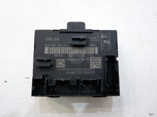 MBM AUDI A3 8V CONTROLLER UȘĂ 5Q0959393A