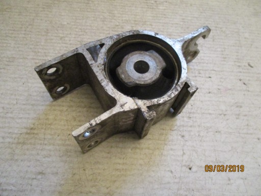 6895/23 BUSCĂ BRACȚ COMANDĂ FAȚĂ MERCEDES A CLASS W176