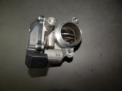 ACCELERAȚIE VW GOLF VII 2.0 TDI 04L128063H
