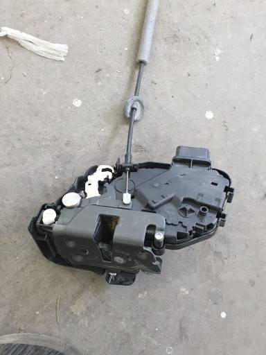 BLOCARE USI SPATE STANGA VOLVO XC60 30799326